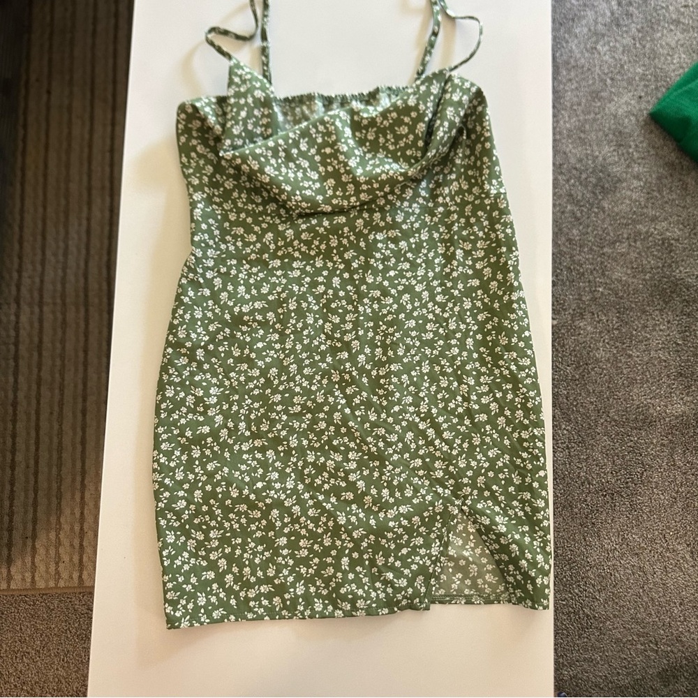 SHEIN Green Floral Mini Dress